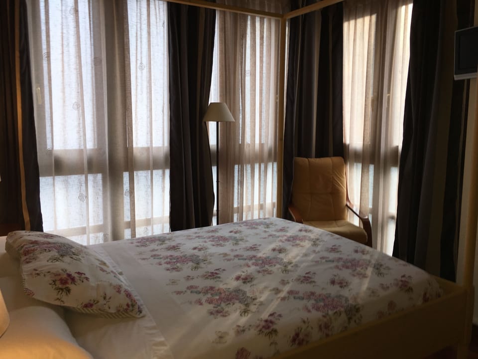 Standard Double Room | In-room safe, blackout drapes, cribs/infant beds, free WiFi