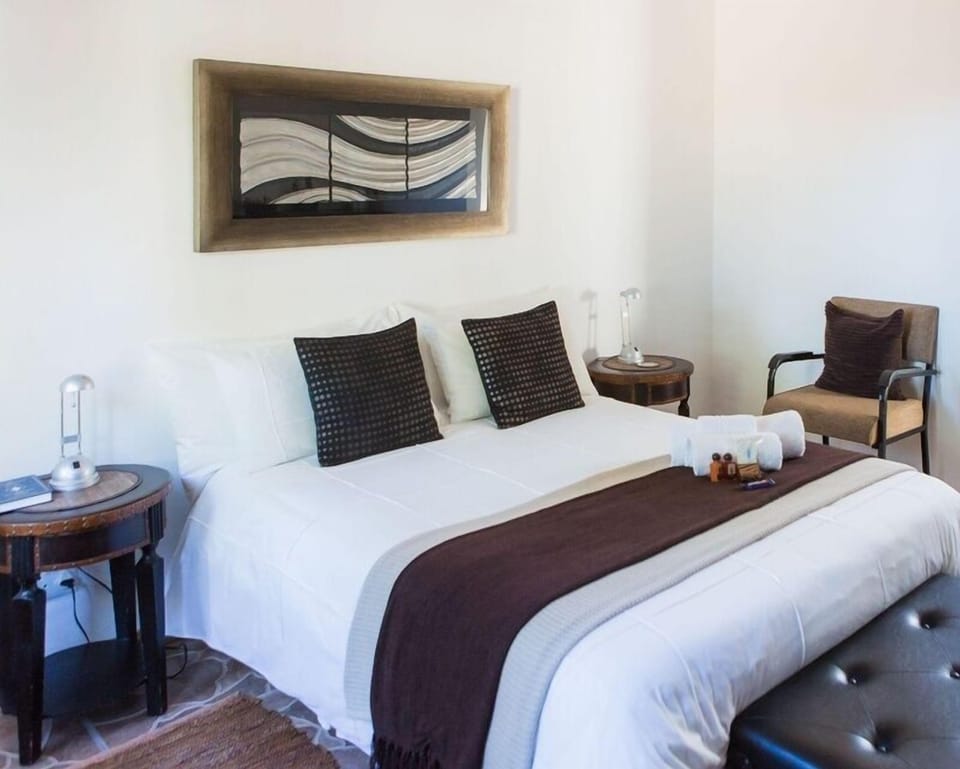 Standard Room | Free WiFi, bed sheets