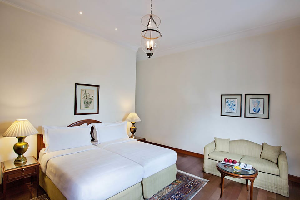 Premier Room | Premium bedding, minibar, in-room safe, desk