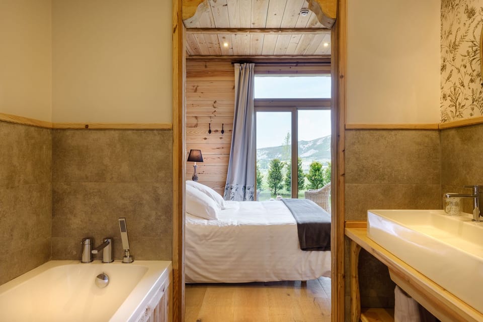 Premium Double Room, Terrace, Garden View | Bathroom | Free toiletries, hair dryer, slippers, towels