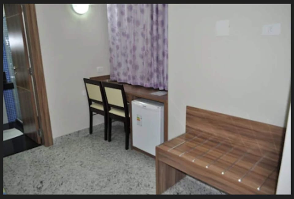 Standard Double or Twin Room | Mini-refrigerator