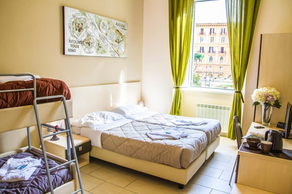 1 bedroom, minibar, in-room safe, desk
