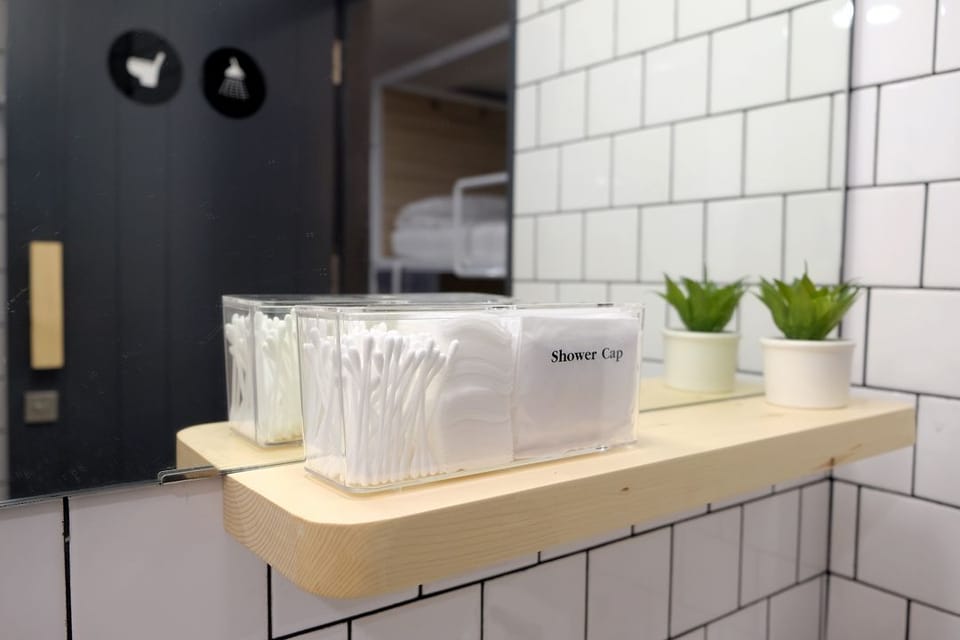Shared Dormitory, Women only | Bathroom amenities | Shower, free toiletries, towels
