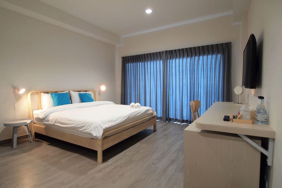 Standard Double Room | WiFi (free), bed sheets
