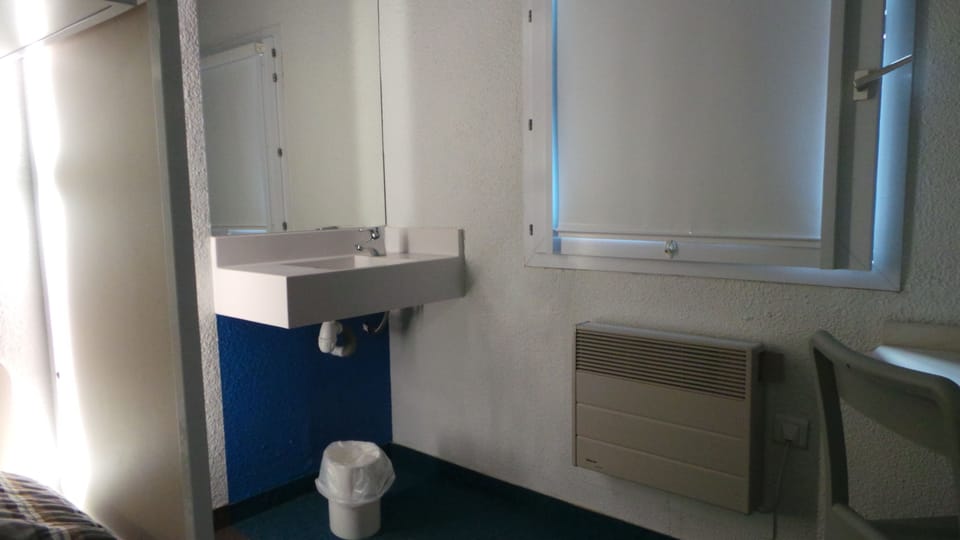 Enzo Hotel Premier Prix - Chalons Hotel in Grand Est