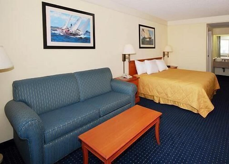 In-room safe, iron/ironing board, free cribs/infant beds, rollaway beds