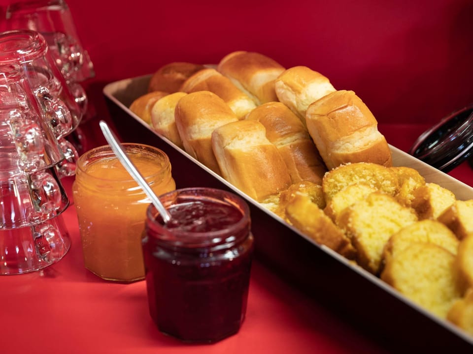 Daily buffet breakfast for a fee