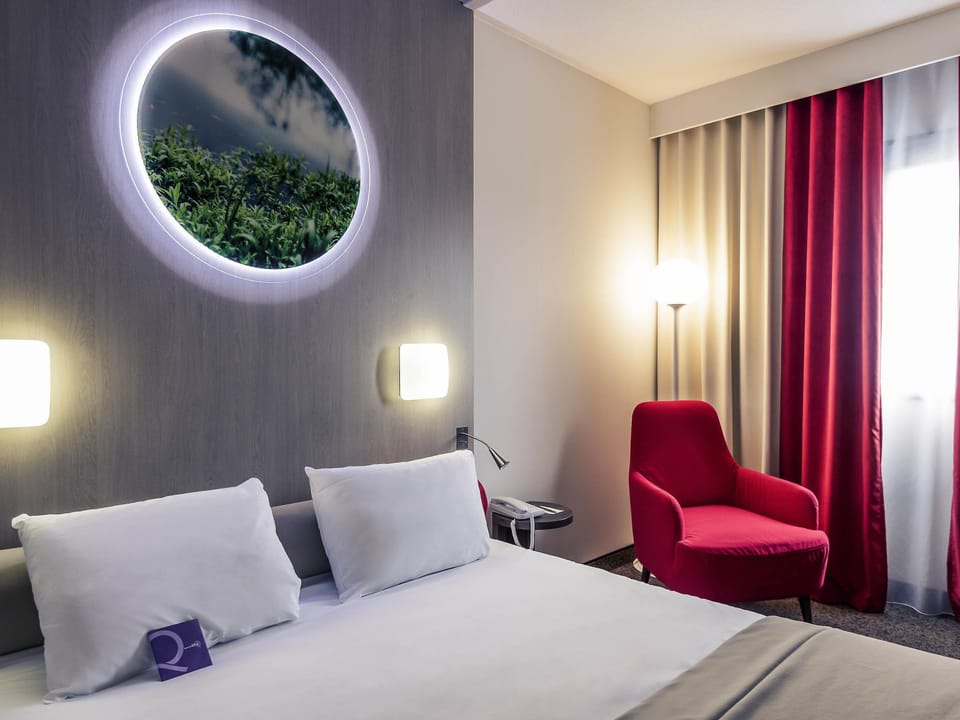 Superior Room, 1 Double Bed | Premium bedding, minibar, in-room safe, desk