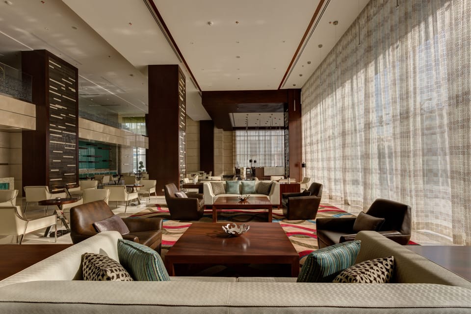 Lobby lounge