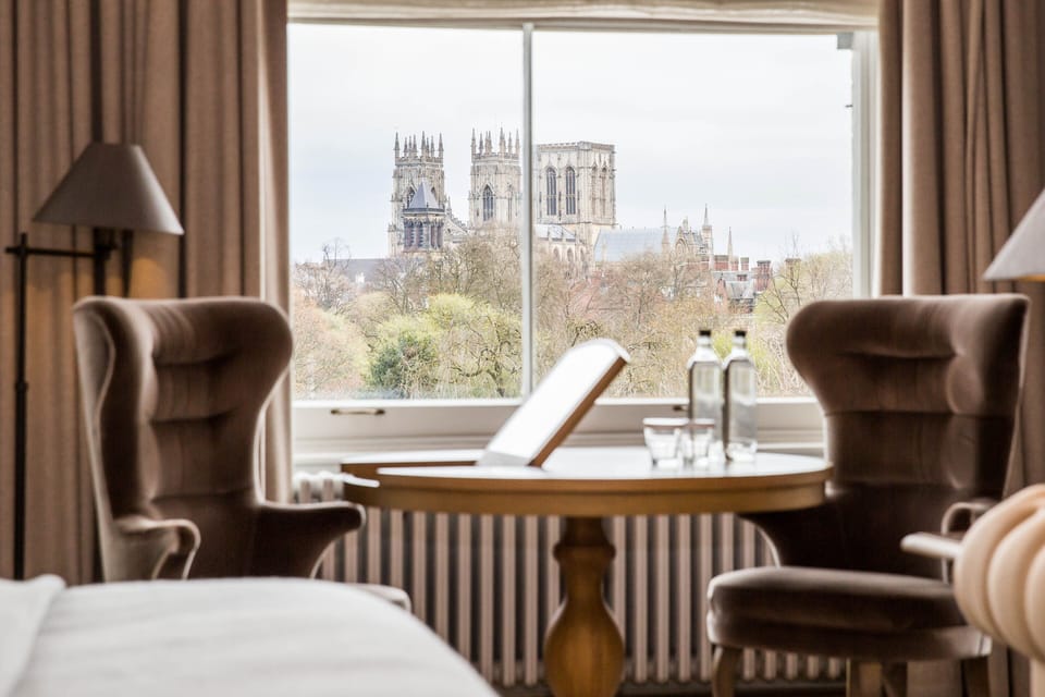 In-room safe, desk, iron/ironing board, free WiFi