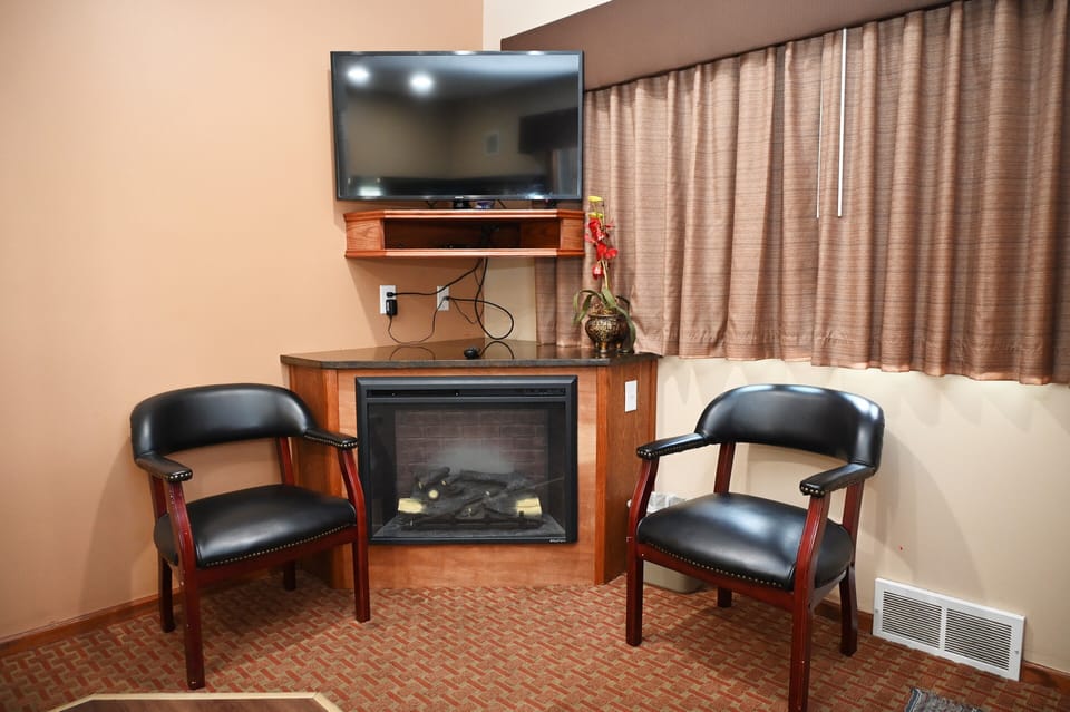 Fellows Creek Lodge Motel in Canton