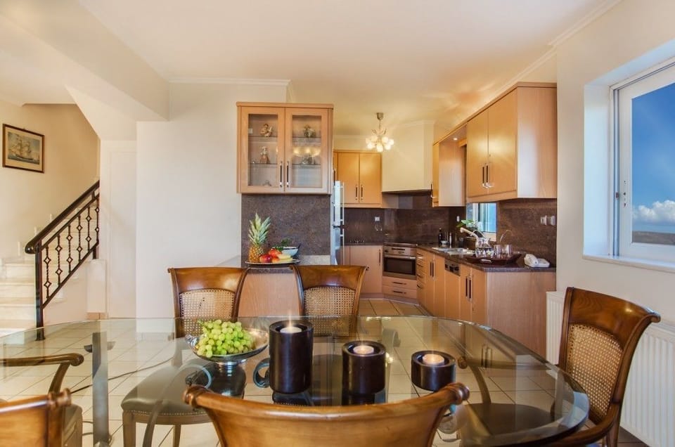 Villa, Private Pool, Sea View | In-room dining