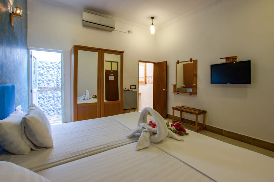 Deluxe Double or Twin Room | 1 bedroom, in-room safe, individually decorated, desk