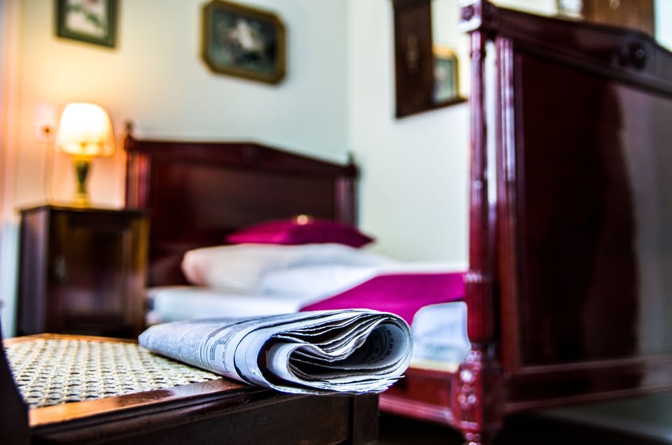 Superior Single Room, 1 Queen Bed | Premium bedding, iron/ironing board (on request), WiFi (free)