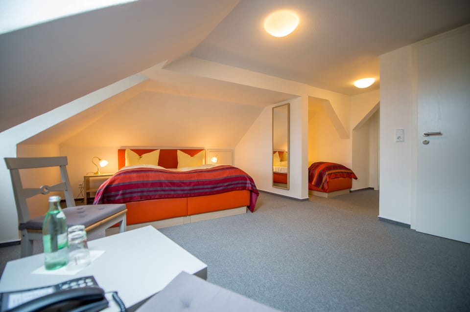 Grand Double Room | Desk, blackout drapes, soundproofing, cribs/infant beds