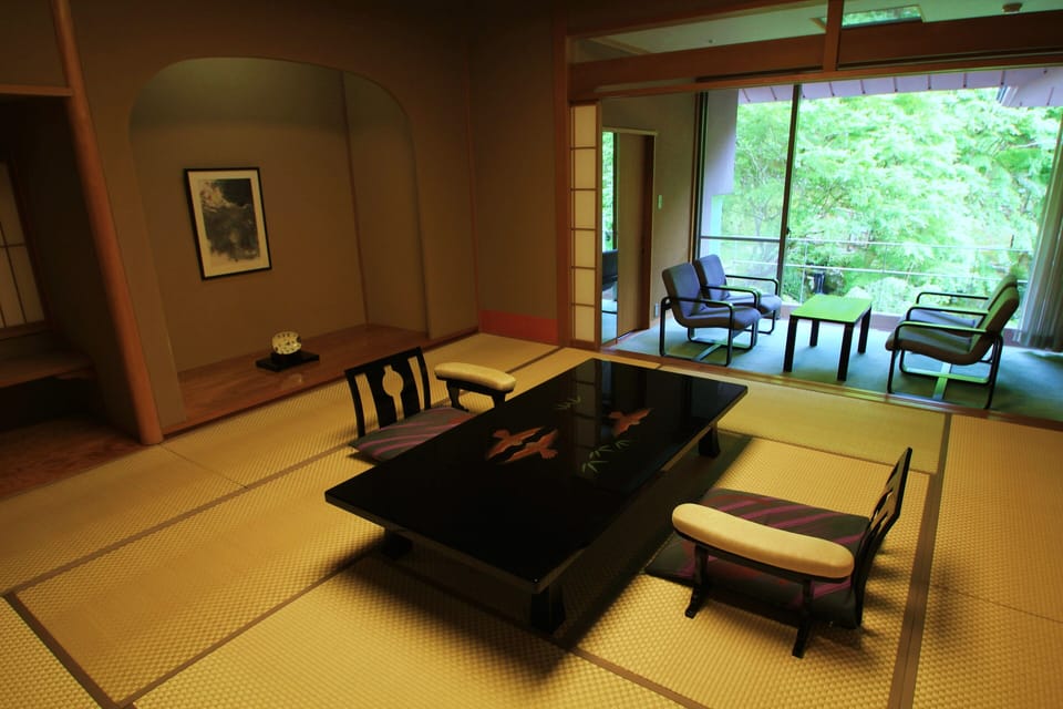 Standard Room, Non Smoking, Garden View | Down comforters, in-room safe, iron/ironing board, bed sheets