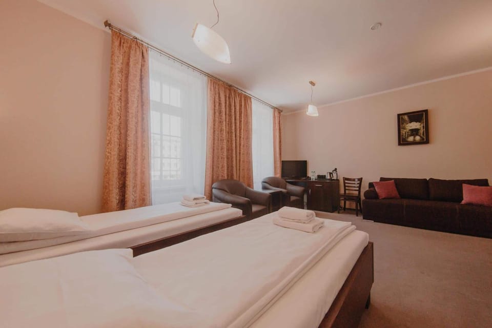 Premium bedding, desk, iron/ironing board, bed sheets