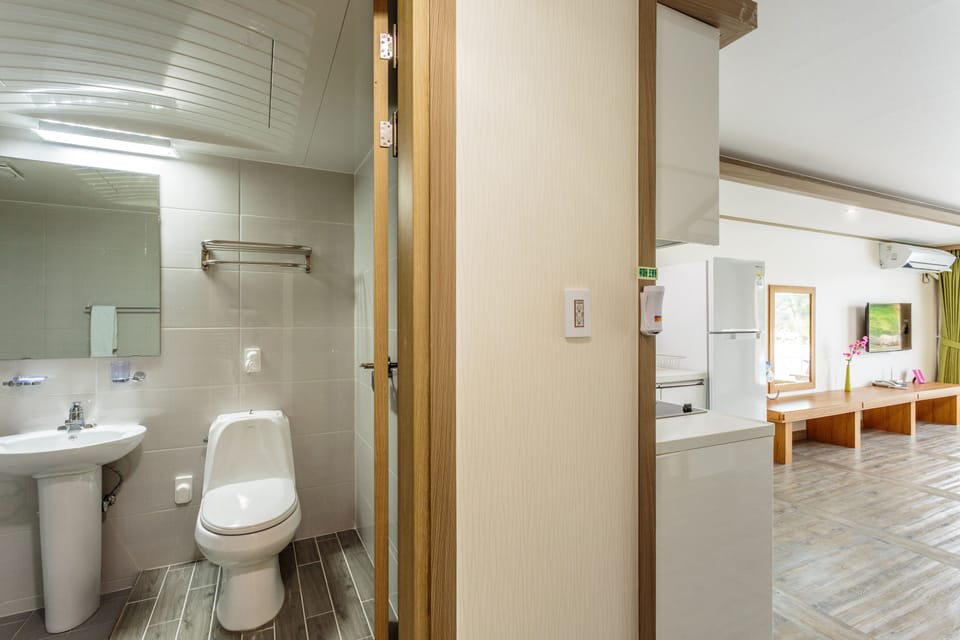 Suandsu Jeju Hotel in South Korea