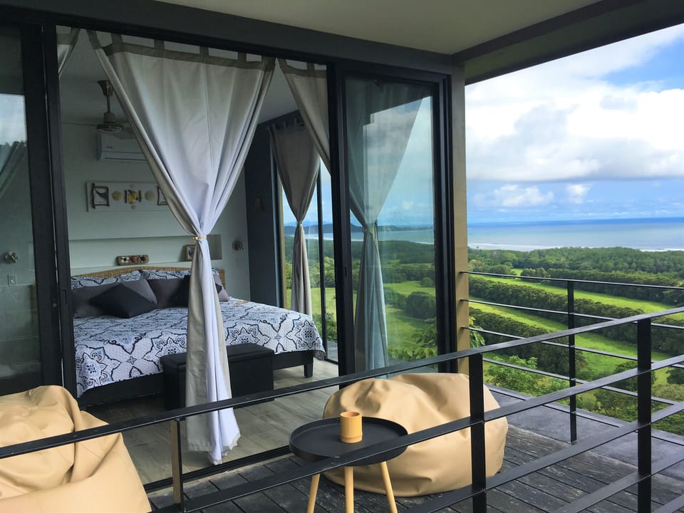 Deluxe Bungalow | 1 bedroom, laptop workspace, blackout drapes, free WiFi