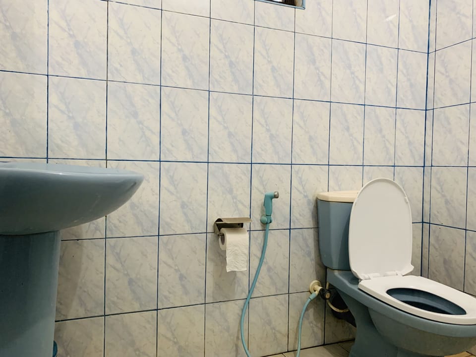 Family Room, 1 Bedroom, Garden View | Bathroom | Shower, free toiletries, hair dryer, towels