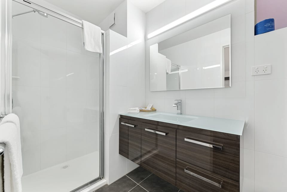 Standard Queen/Twin  | Desk, iron/ironing board, free WiFi