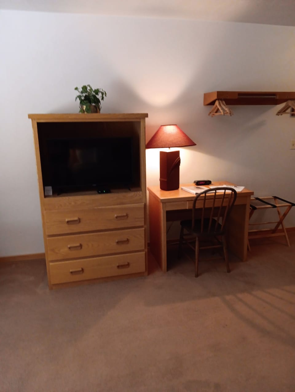 Standard Room, 2 Double Beds (Pet Friendly), 2nd Floor | Desk, free WiFi, bed sheets