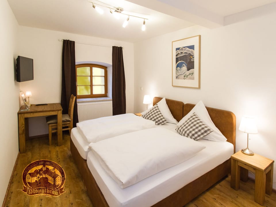 Hypo-allergenic bedding, desk, cribs/infant beds, rollaway beds