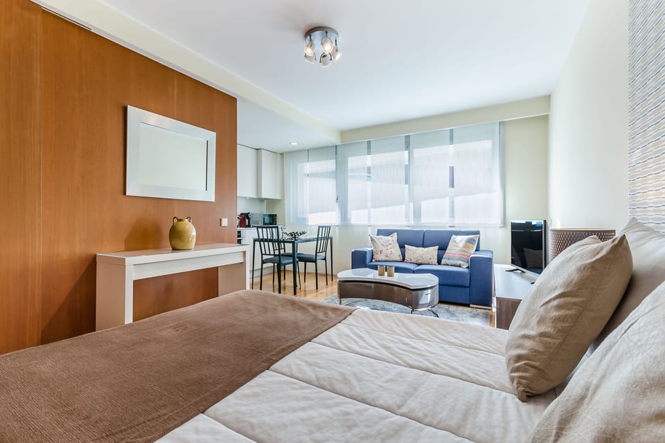 Studio | In-room safe, soundproofing, iron/ironing board, free cribs/infant beds