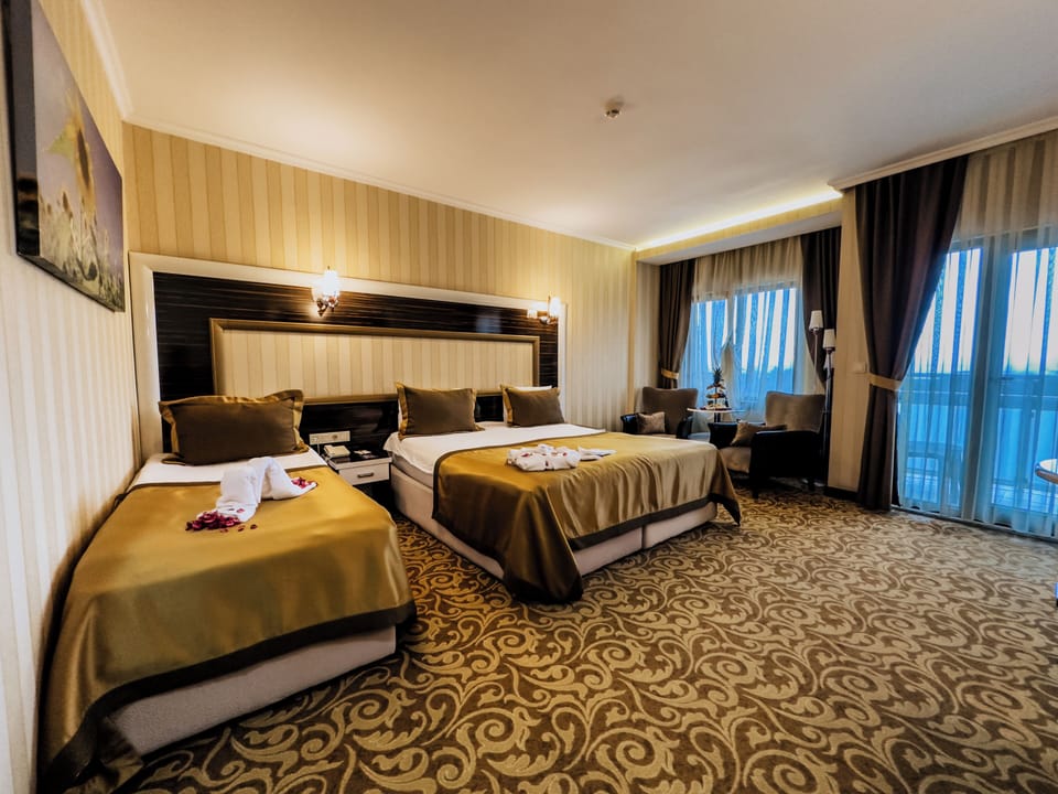 Premium bedding, minibar, in-room safe, desk