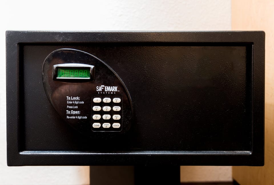 In-room safe, desk, blackout drapes, free WiFi