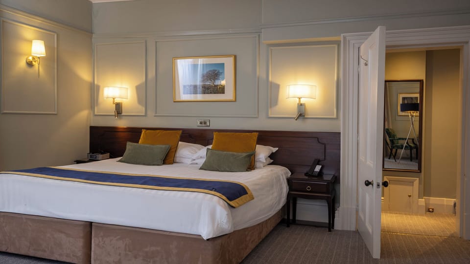 In-room safe, individually decorated, individually furnished, desk