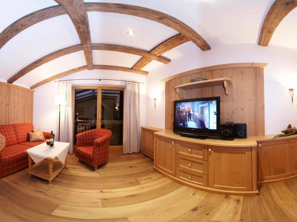 32-inch flat-screen TV with cable channels, TV