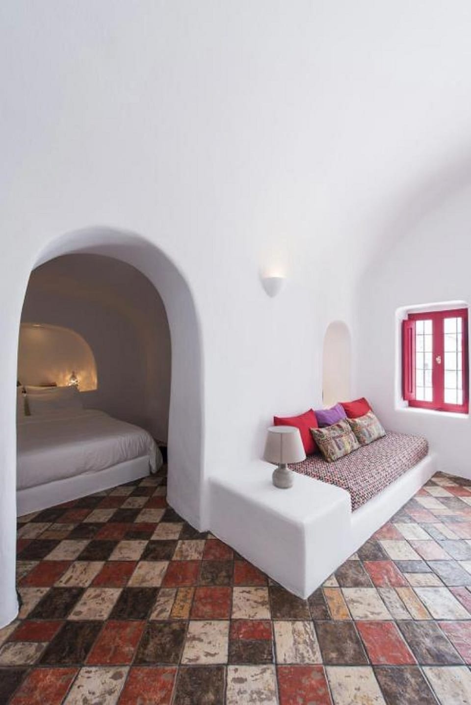 Senior Suite, Hot Tub, Sea View | Living area | 32-inch TV with satellite channels