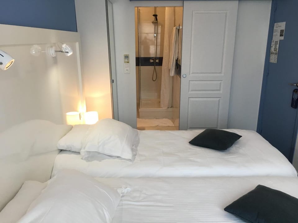 Premium bedding, desk, soundproofing, iron/ironing board