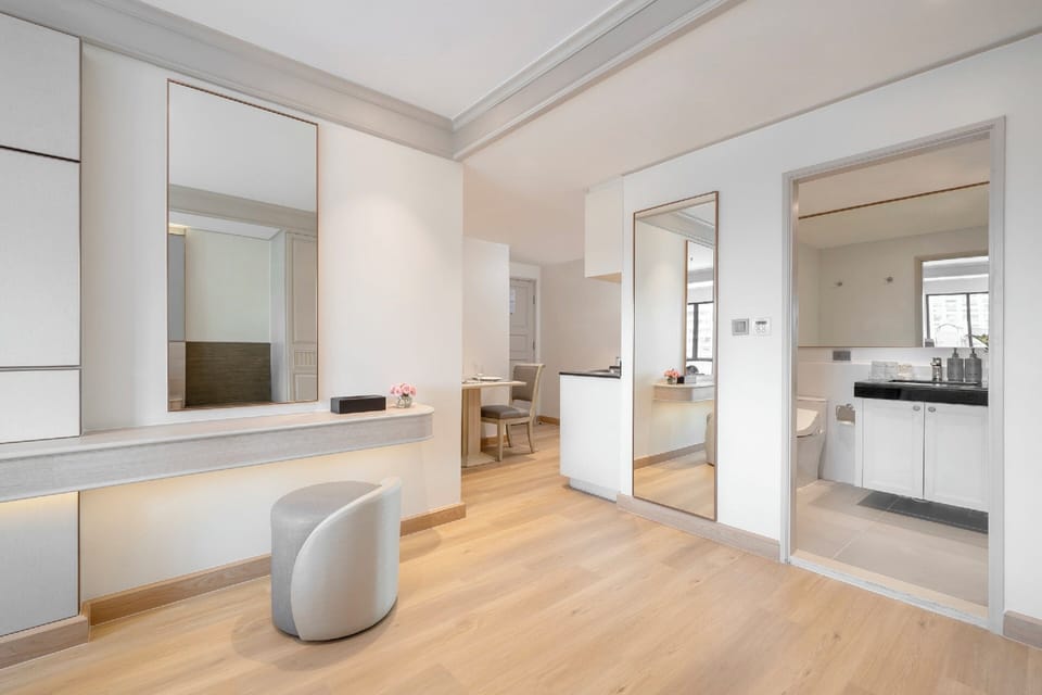Grand Deluxe | City view