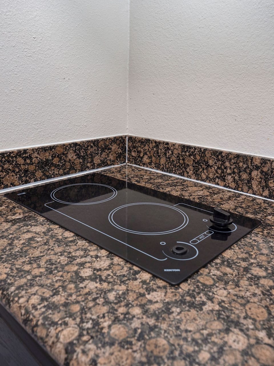 Microwave, coffee/tea maker