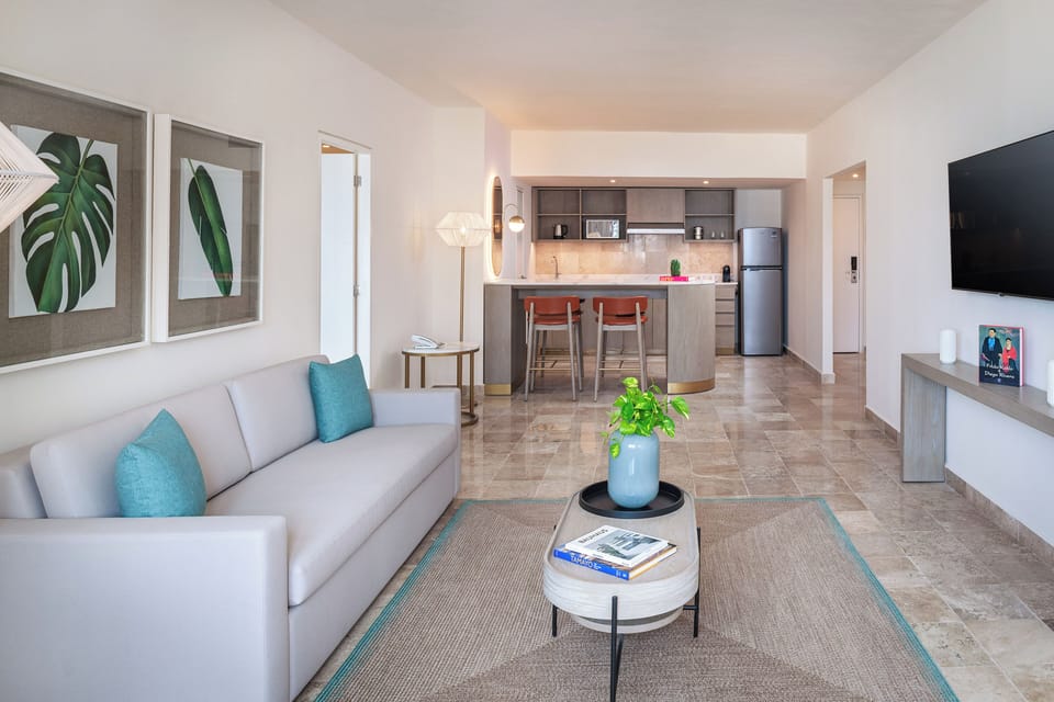 The Level, Suite, Ocean View | Down comforters, minibar, soundproofing, iron/ironing board (on request)