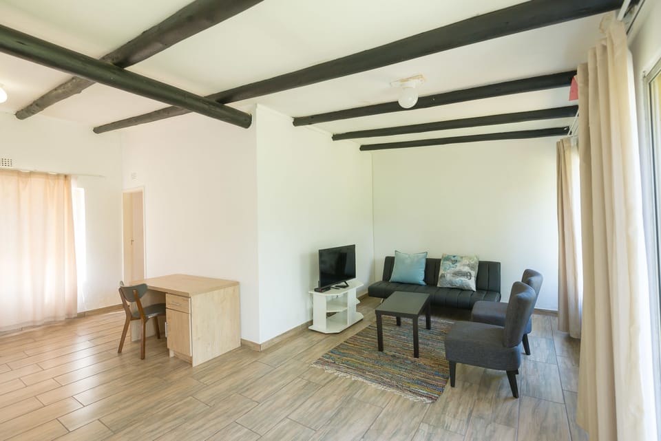 African Cottage  | Living area