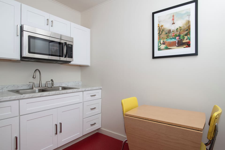 Deluxe Room, 2 Queen Beds, Kitchenette | Private kitchen | Shared fridge, microwave, coffee/tea maker