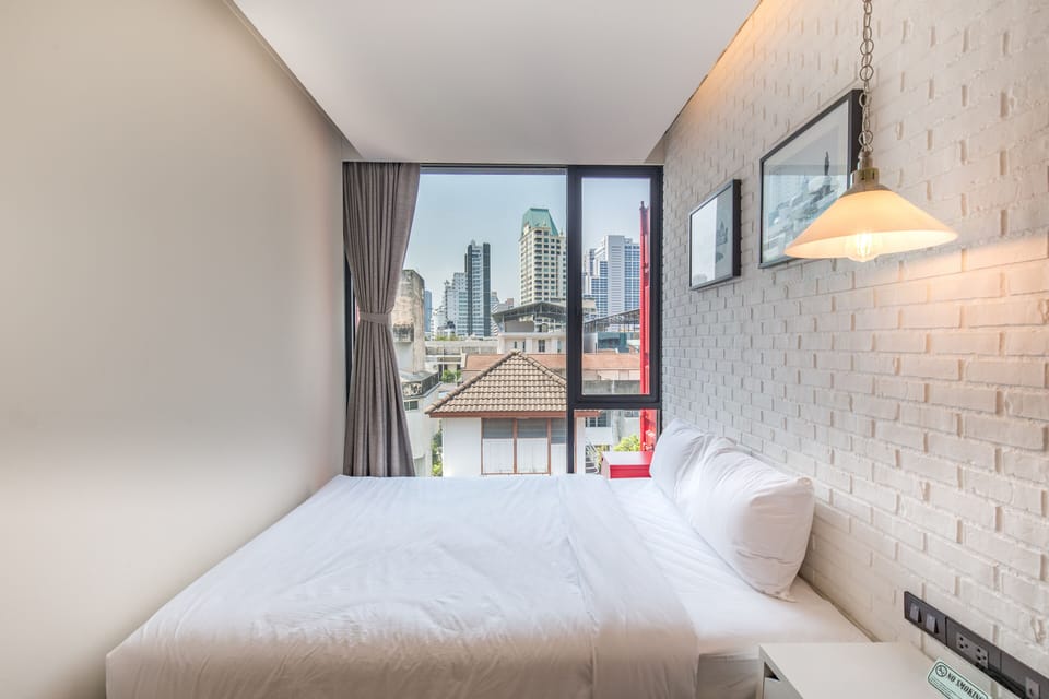 Double Sweet Box | Soundproofing, iron/ironing board, free WiFi, bed sheets