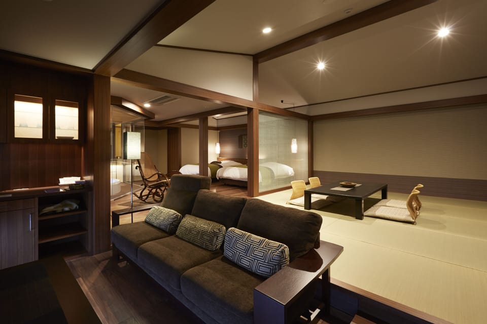 Twin Suite with Open Air Hot Tub Bath (New Building) | Premium bedding, in-room safe, WiFi (free), bed sheets