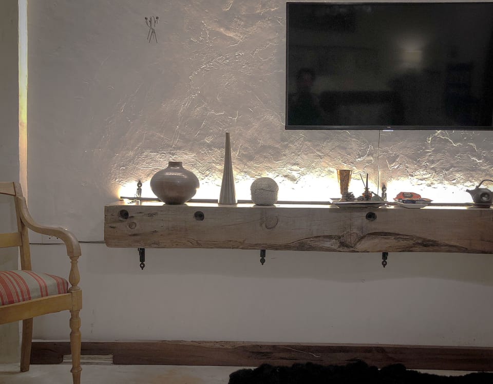 Pool Access Room A | Free minibar items, individually decorated, individually furnished