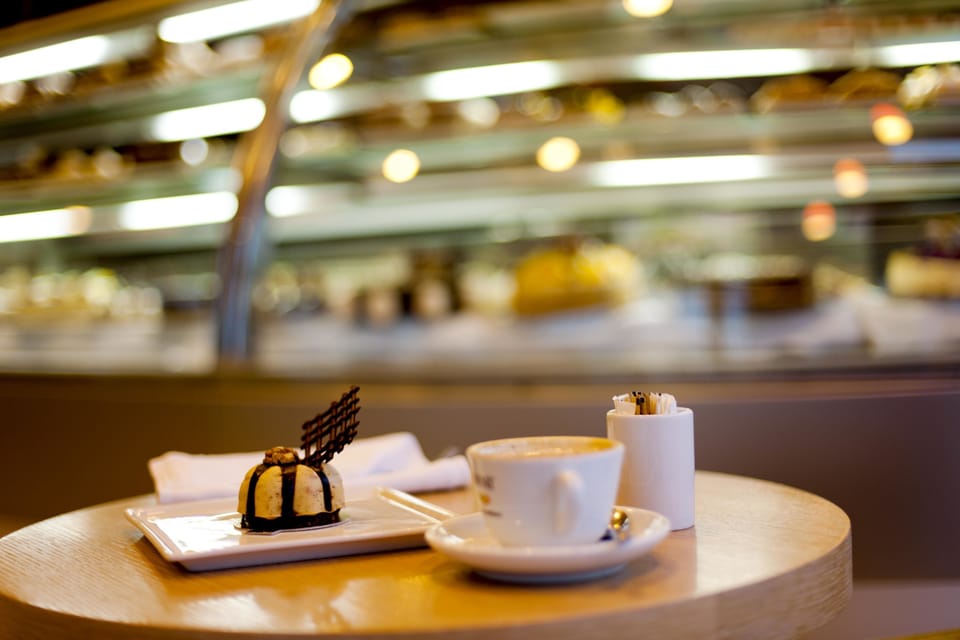 Coffee shop