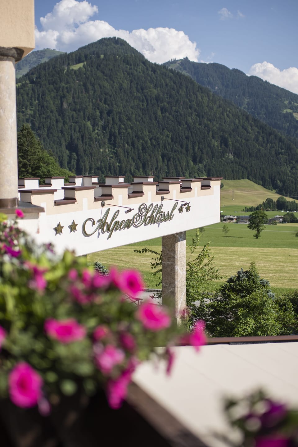 AlpenSchlössl "Hohe Salve" ca. 30 qm HP | View from room