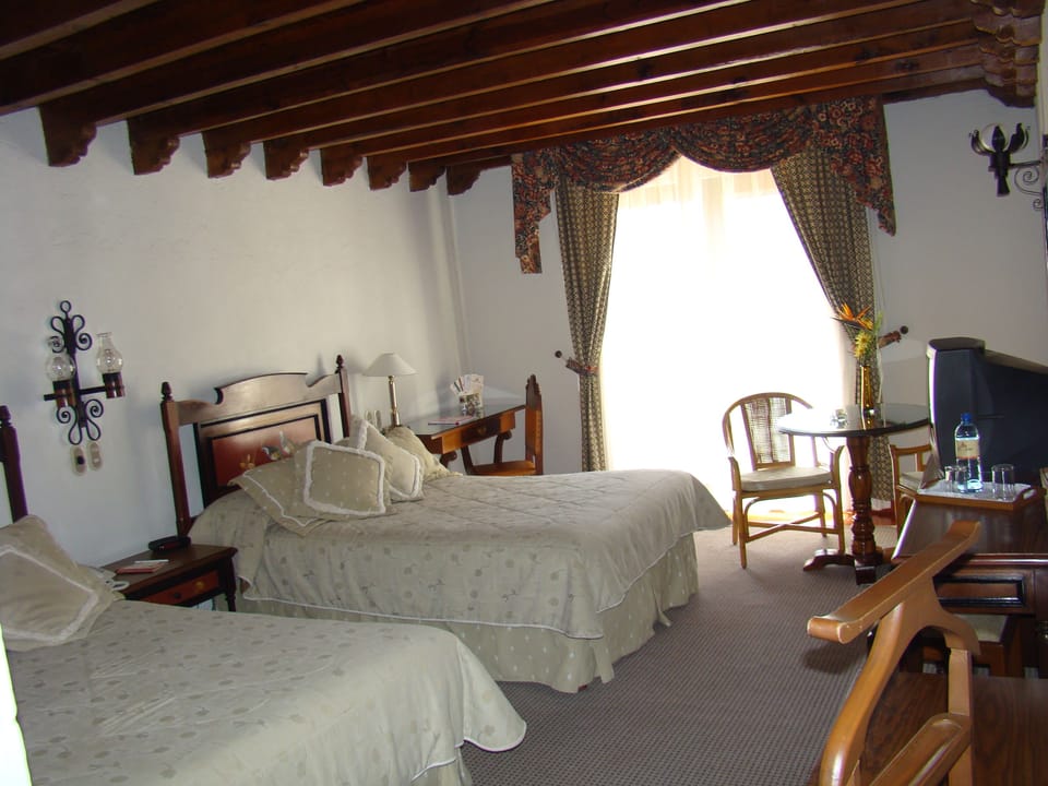 In-room safe, desk, iron/ironing board, free WiFi