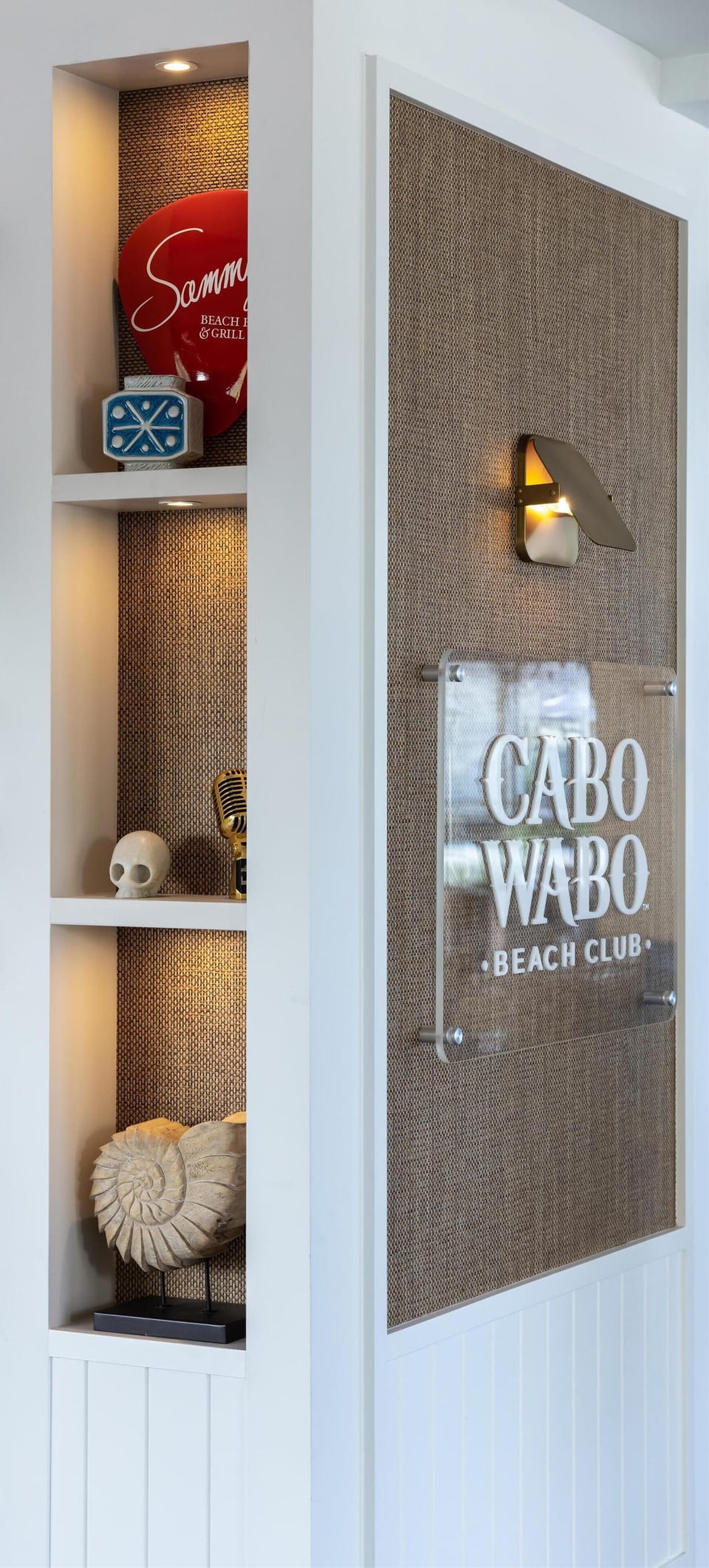 3 restaurants, breakfast, lunch, dinner served; Mexican cuisine