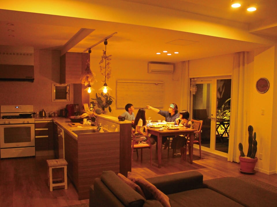 Executive Villa, 2 Bedrooms, Non Smoking (Extra 2 Japanese Futon) | Private kitchen | Coffee/tea maker, full-size fridge, microwave, stovetop