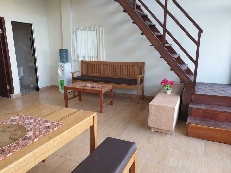 Deluxe Villa | Living area