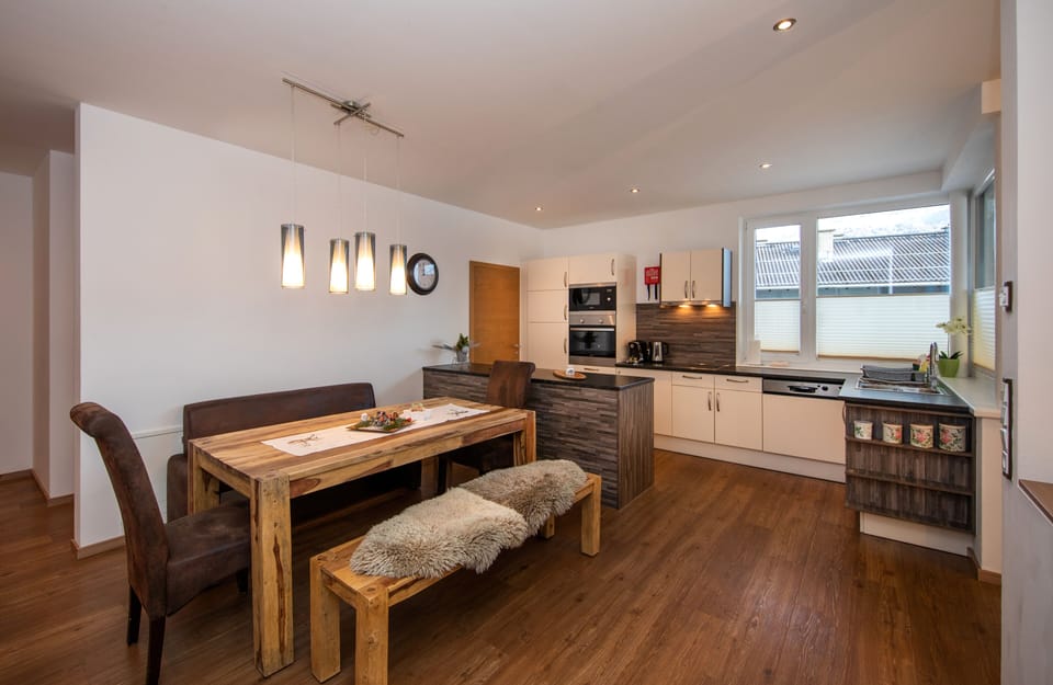 Apartment, 2 Bedrooms, Balcony (exkl. Final cleaning and city tax) | Living area | Flat-screen TV, heated floors