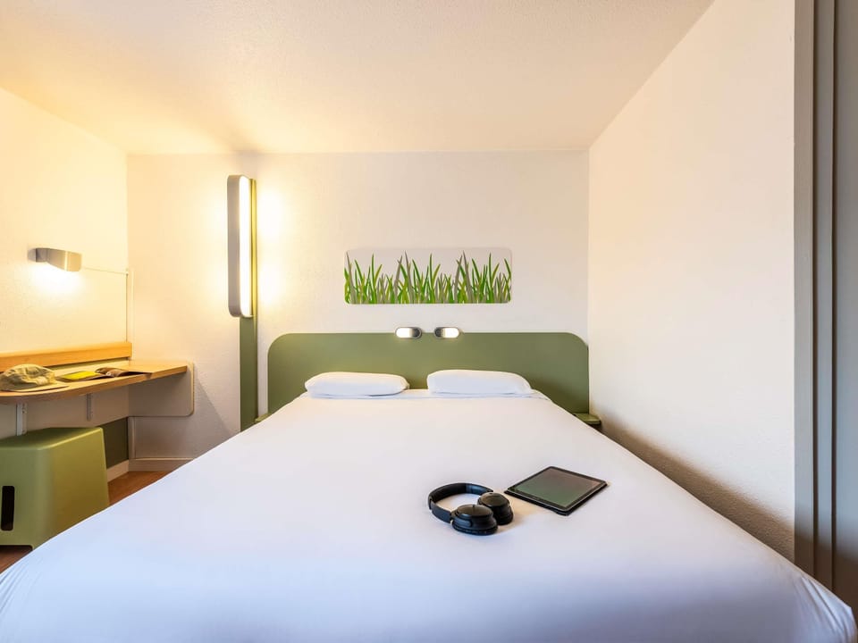 Double Room | Desk, cribs/infant beds, free WiFi